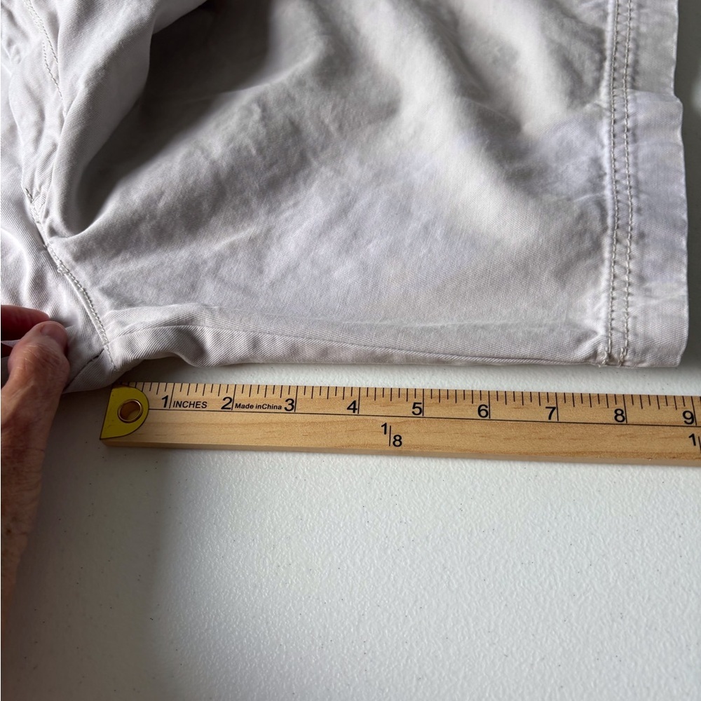 IZOD Saltwater Light Khaki Size 34 Chino Short Preppy Beach Vacation Cruise - Picture 9 of 9